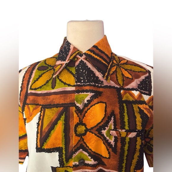 RARE Vintage Malihini Multicolor Geometric Print Shirt. - Picture 2 of 5